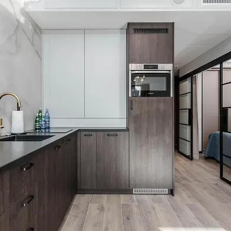 Deo Plaza Riverside Deluxe By Renters アパート